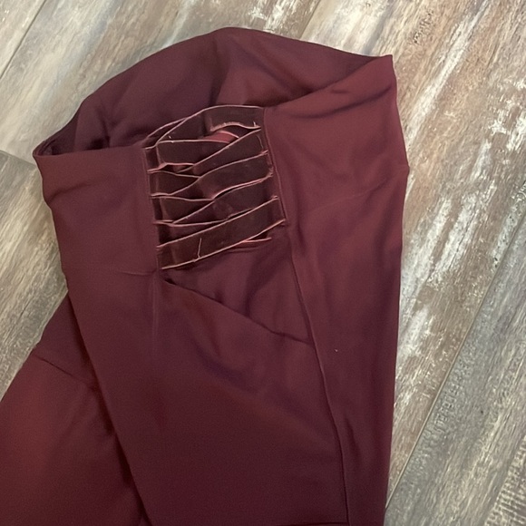 Free People movement wonderstruck leggings maroon wine medium - Picture 6 of 9